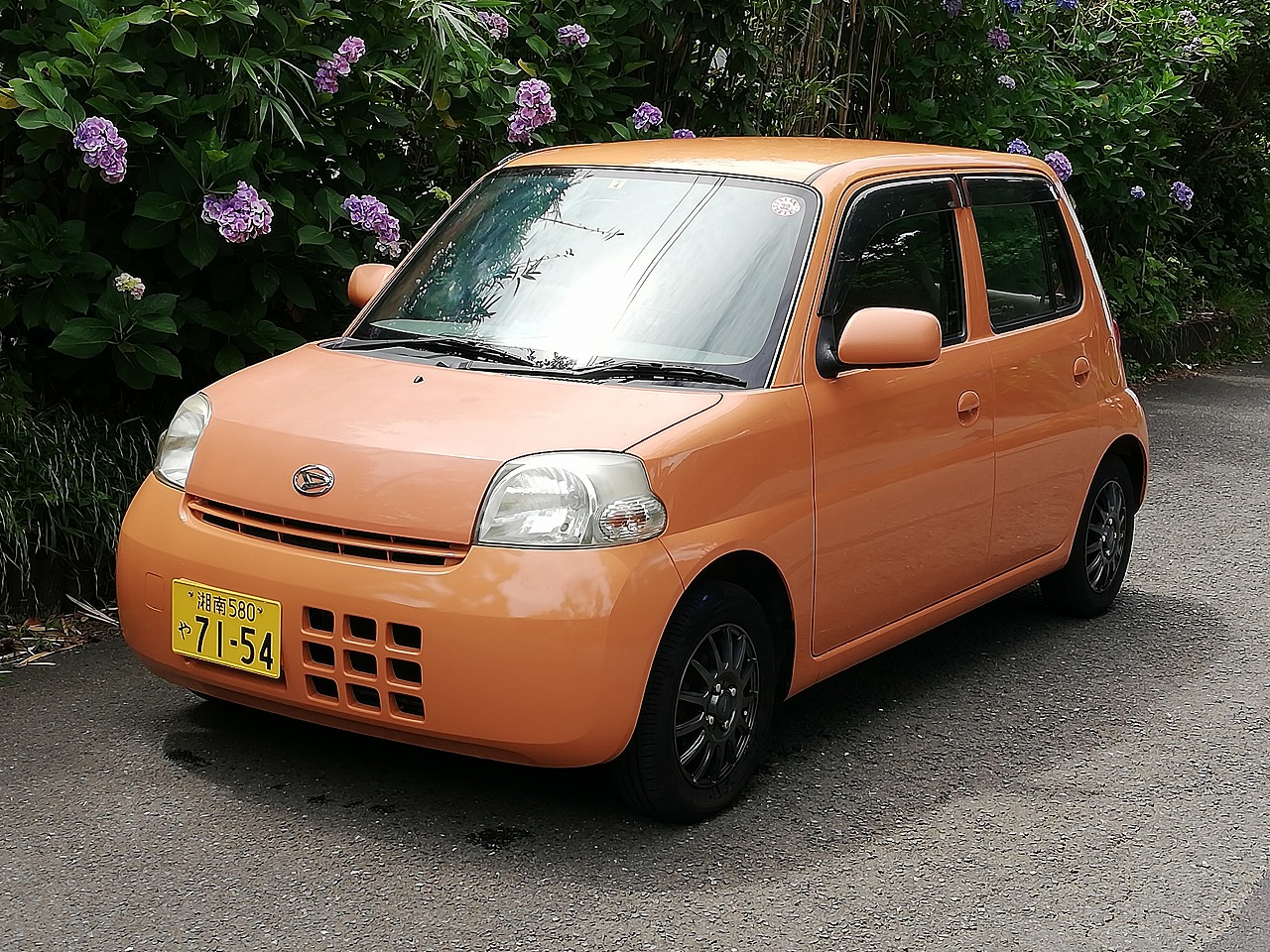 Daihatsu ESSE L