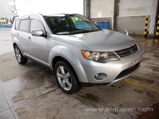 mitsubishi outlander