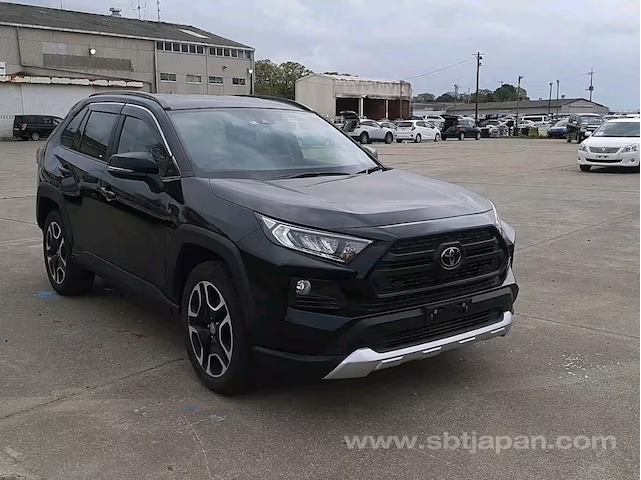 RAV4