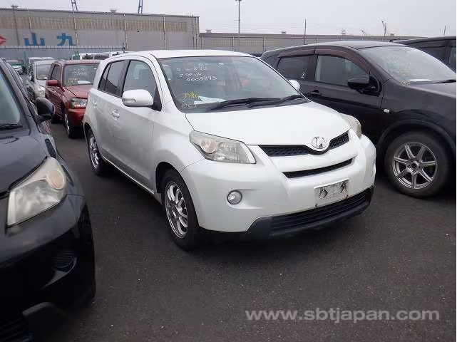 Toyota ist 2008